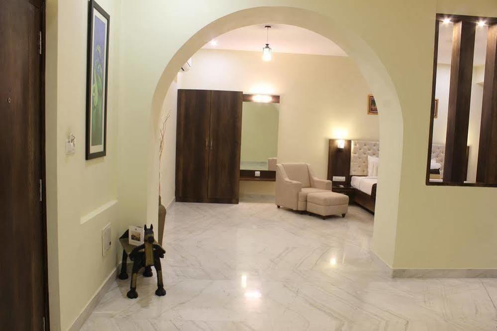Hotel Mewargarh Udaipur By Red Lion S Exterior foto