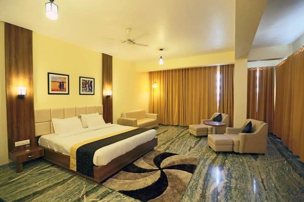Hotel Mewargarh Udaipur By Red Lion S Exterior foto