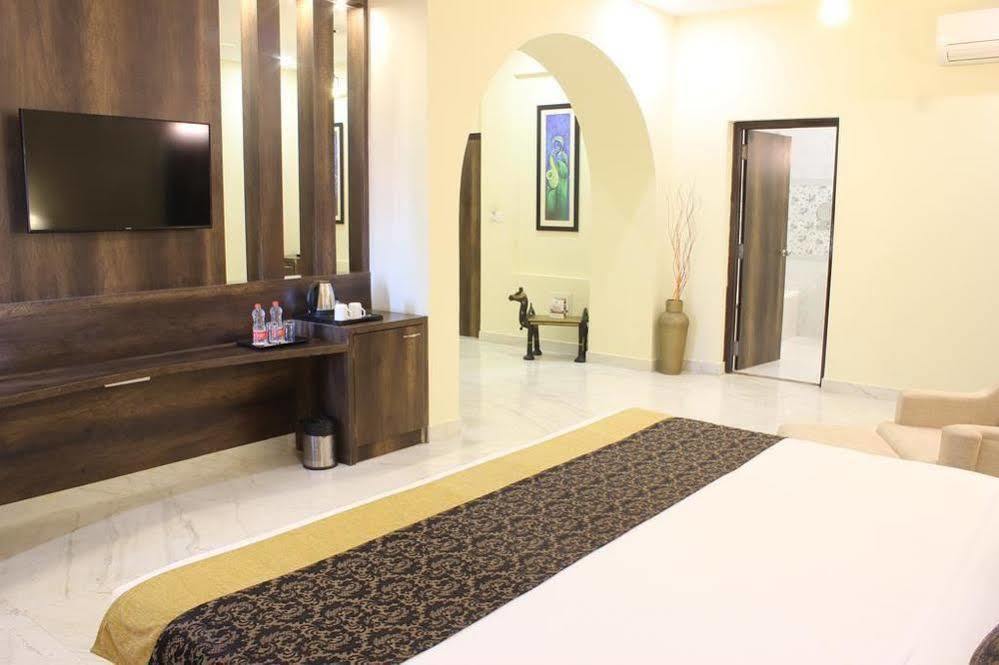 Hotel Mewargarh Udaipur By Red Lion S Exterior foto