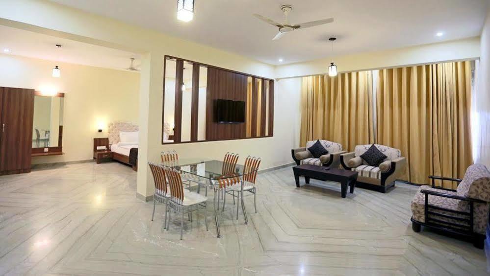 Hotel Mewargarh Udaipur By Red Lion S Exterior foto
